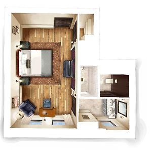 Family Atrium King Room Mobility or hearing accessible